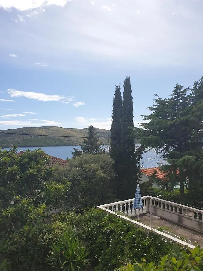 Apartment Villa Reminiscence Seget Vranjica Croatia